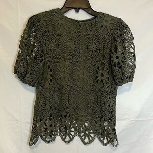 Ultra Pink Green Crochet Eyelet Short Sleeve Top Boho Hippie Festival Size Small